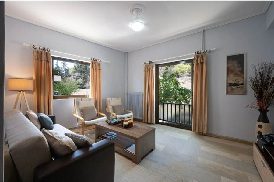 (For Sale) Residential Floor Apartment || Athens Center/Athens - 50 Sq.m, 1 Bedrooms, 215.000€ 