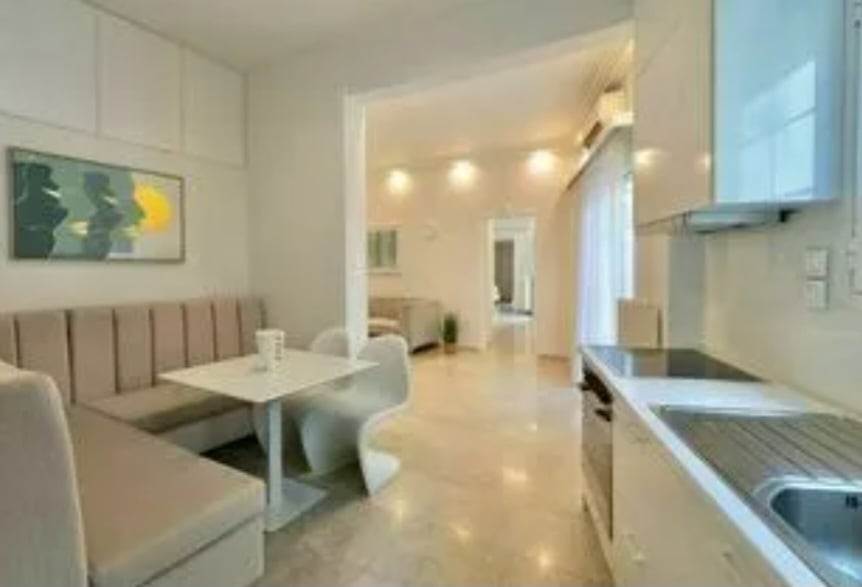 (For Rent) Residential Apartment || Athens South/Palaio Faliro - 125 Sq.m, 3 Bedrooms, 2.000€ 