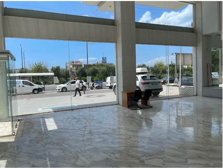 (For Rent) Commercial Showroom || Athens South/Elliniko - 375 Sq.m, 7.500€ 