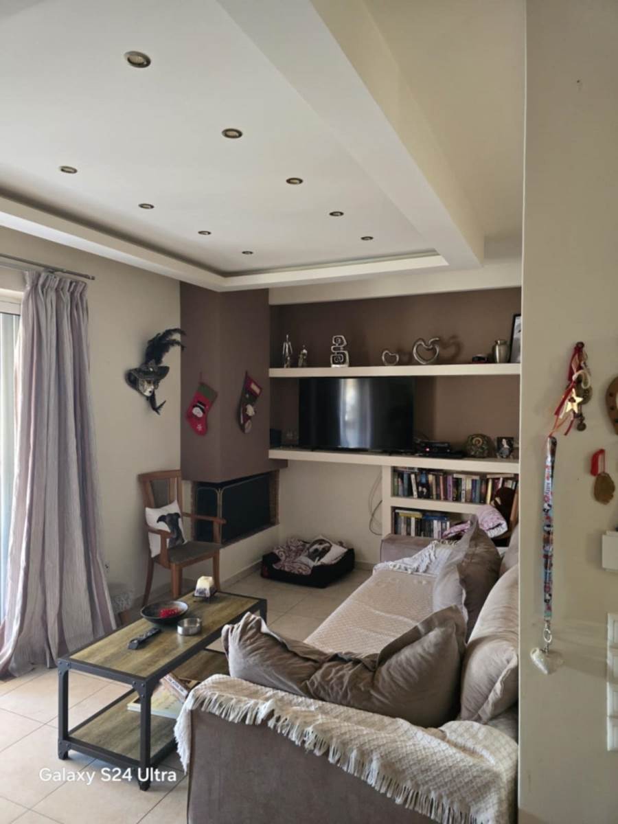 (For Sale) Residential Maisonette || Athens Center/Ilioupoli - 120 Sq.m, 4 Bedrooms, 360.000€ 